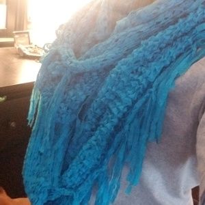 Steve Madden blue scarf
